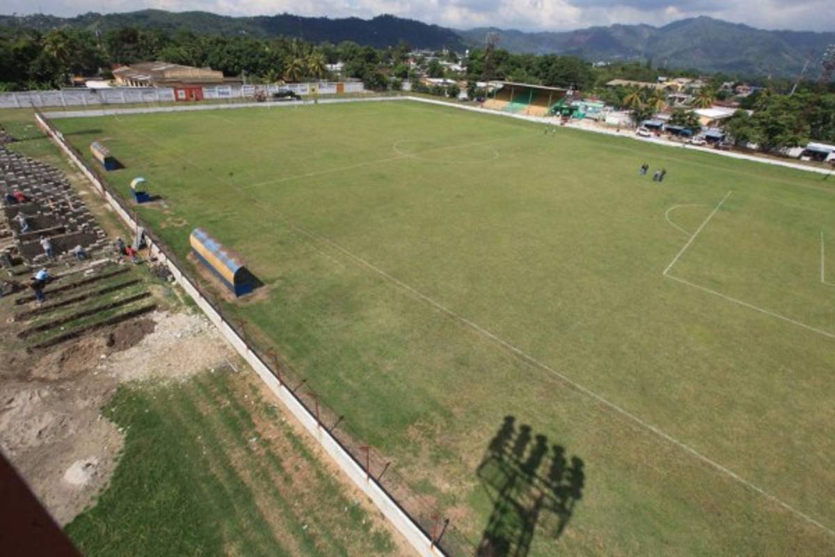 Así de humildes y bonitas son las canchas de la Liga de Ascenso de Honduras