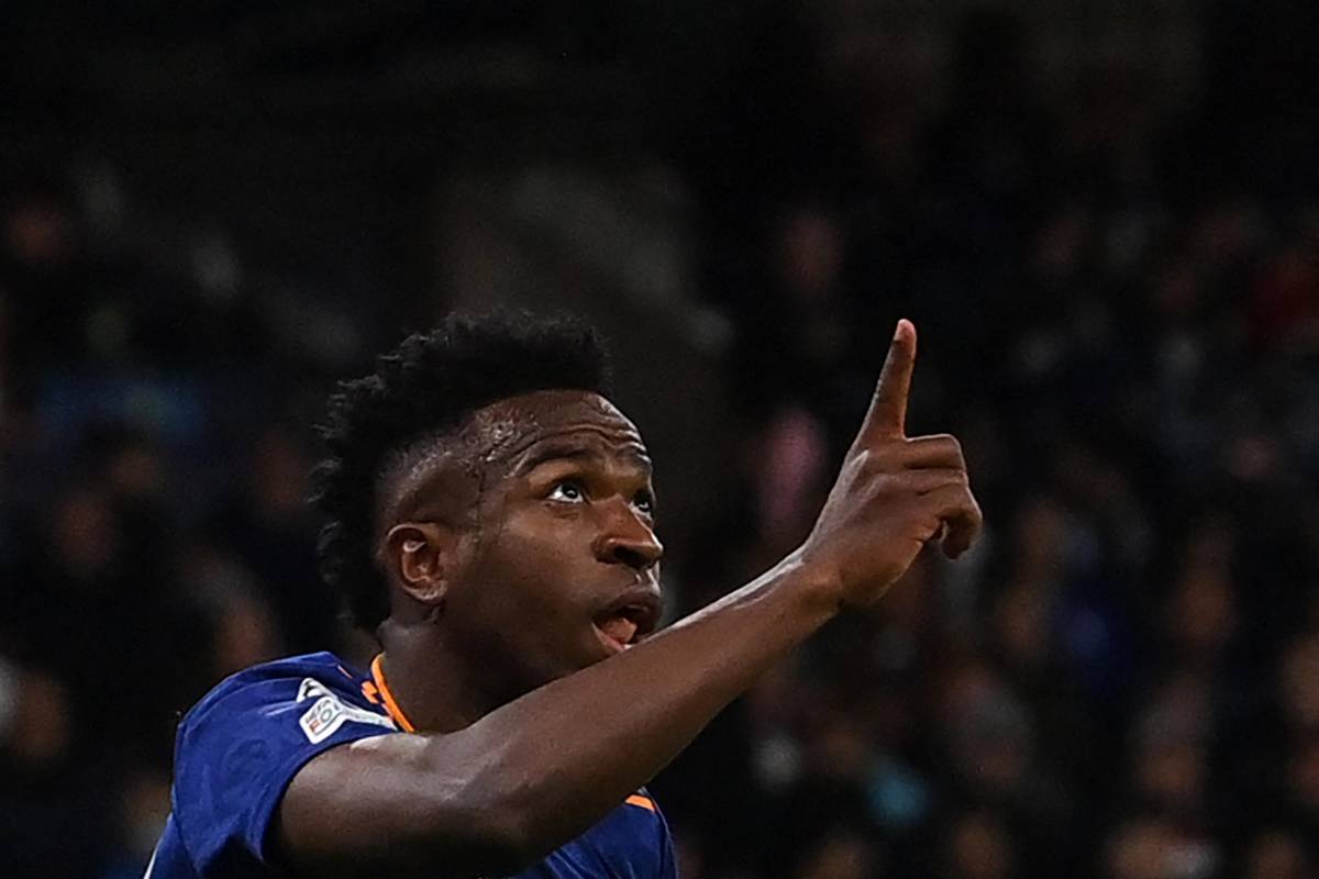 La bronca de Pep Guardiola, novatada de Camavinga y Vinicius humilla a dos brasileños en el Manchester City - Real Madrid