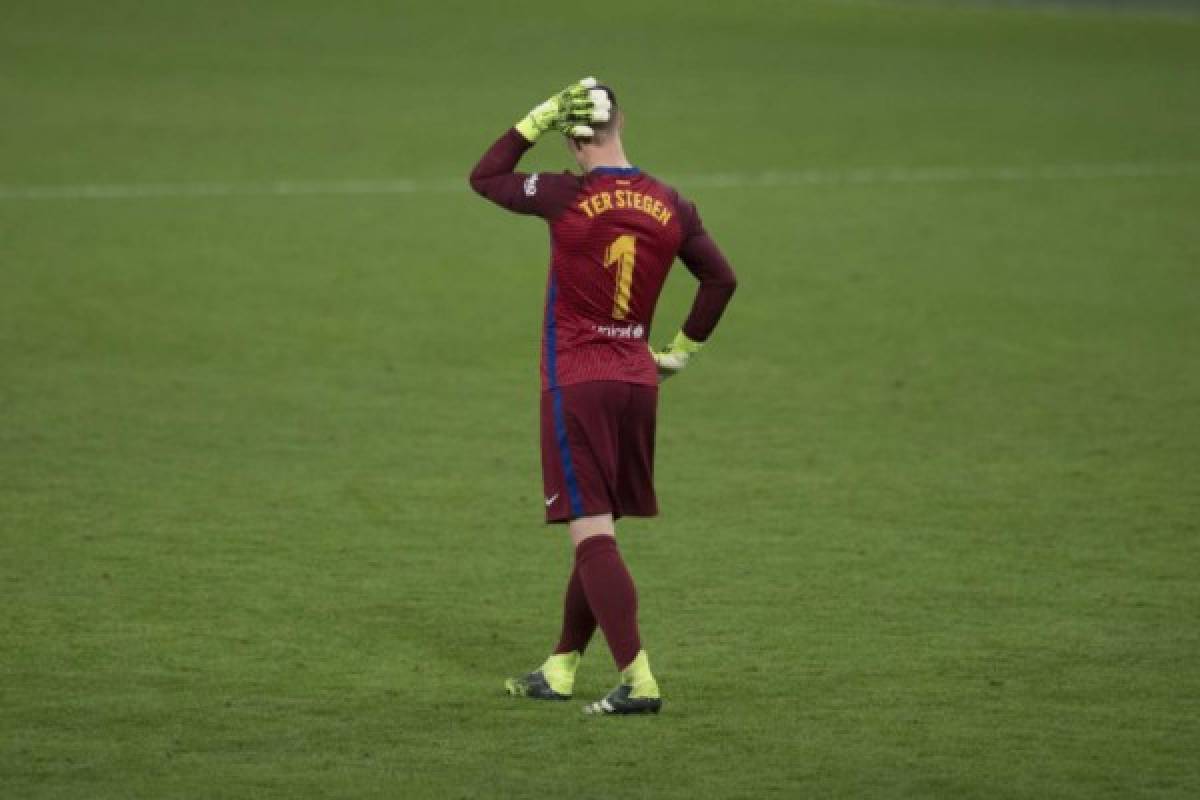 FOTOS: El dolor de Messi y la tristeza del Barcelona tras perder con el Cádiz del Choco Lozano   