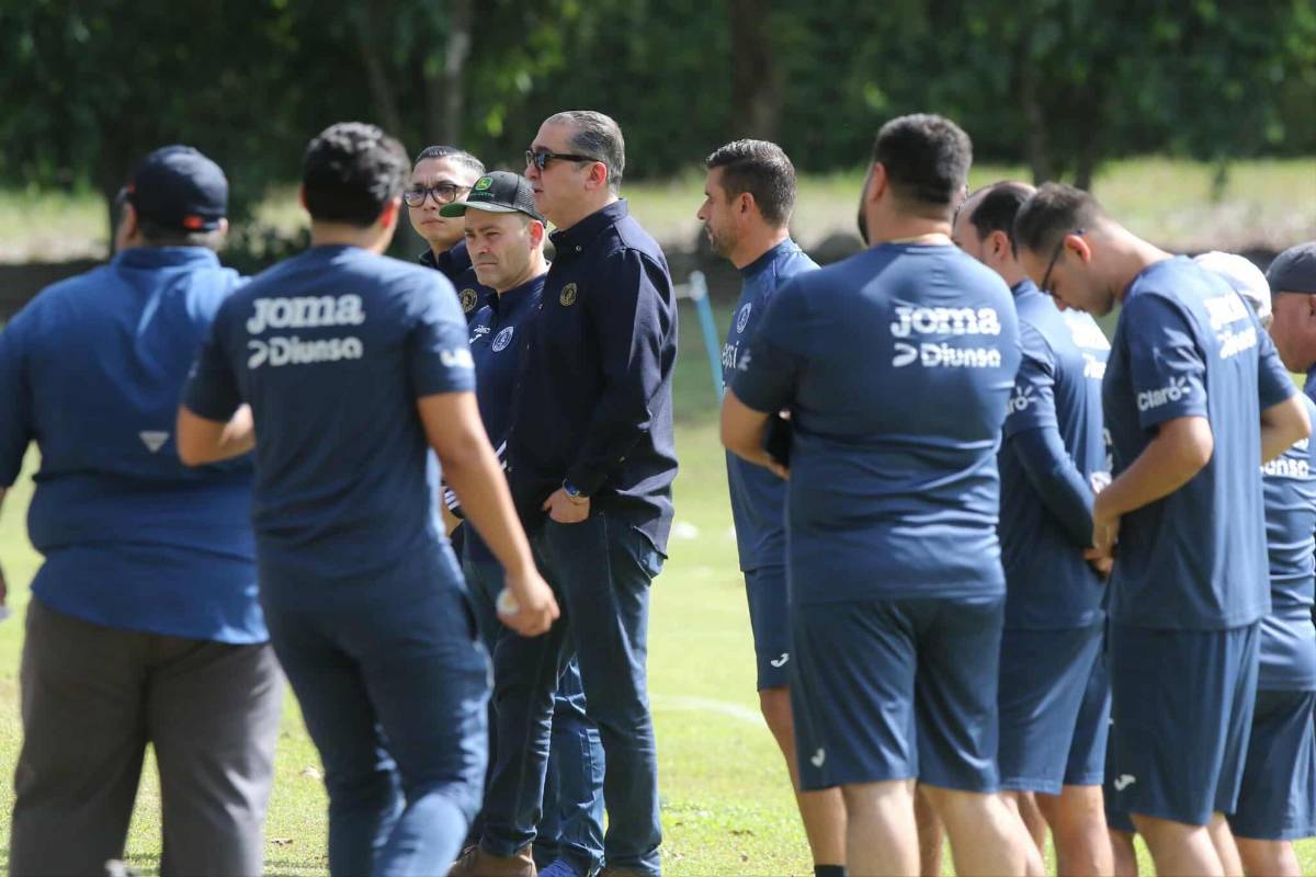 Javier López y su presentación en Motagua: ¿Qué pasó con los hijos de Diego?, la sorpresa y la 'misa negra' previa