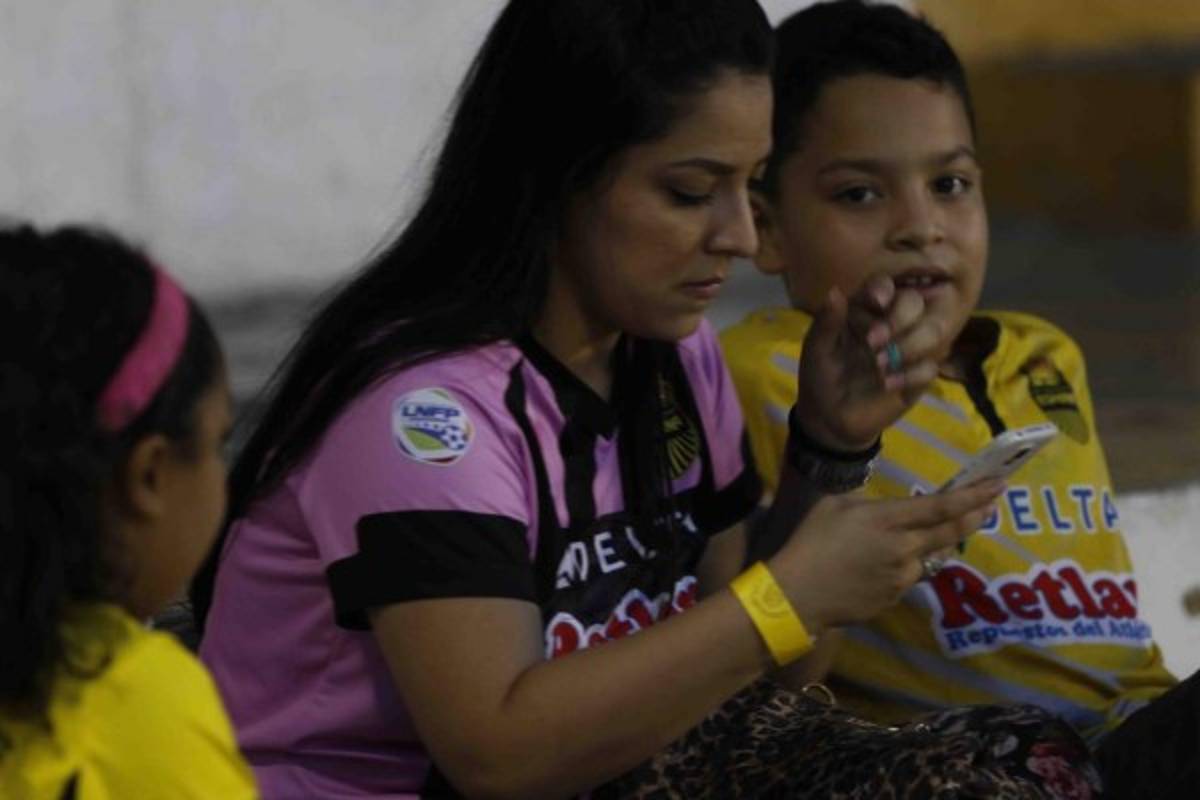 ¡PRECIOSAS! Las bellas chicas que adornaron la jornada seis de la Liga Nacional