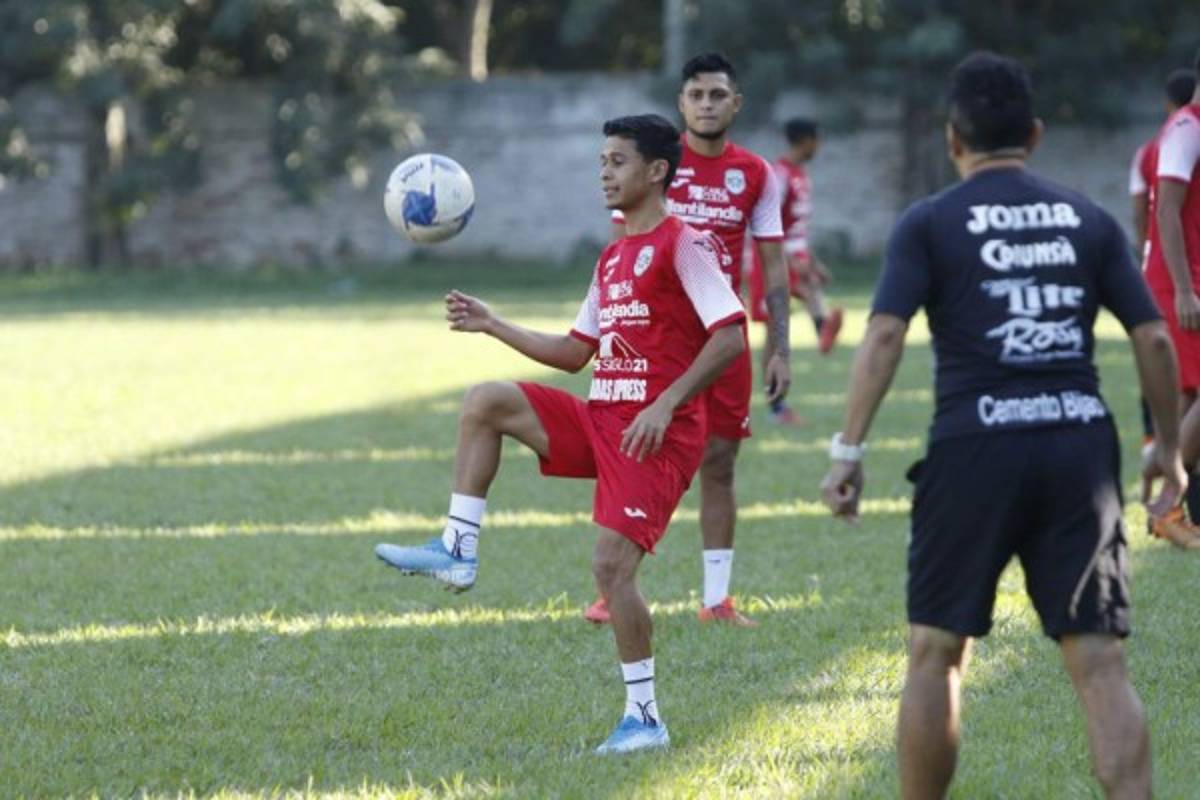 ¡Cuatro legionarios! Esta sería la convocatoria de Honduras para el Preolímpico en Guadalajara