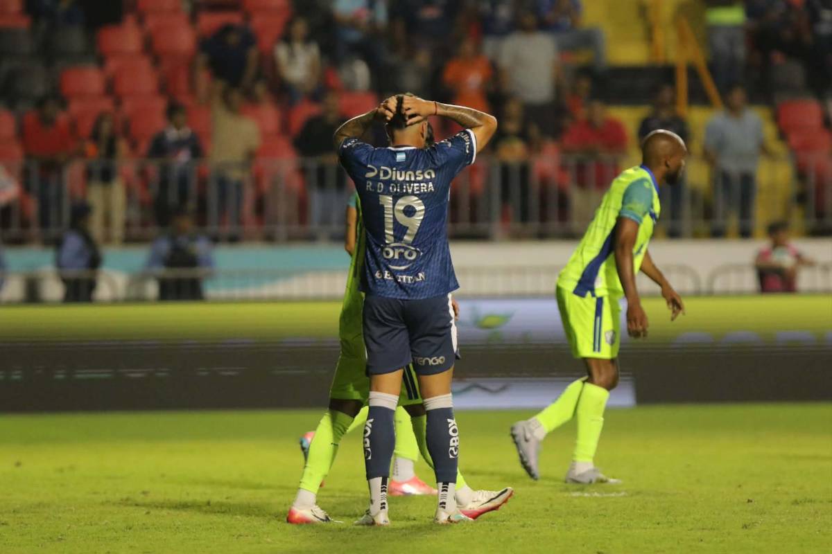 Kevin López les celebró en la cara y se armó la bronca: el batacazo de Olancho que deja en la lona a Motagua