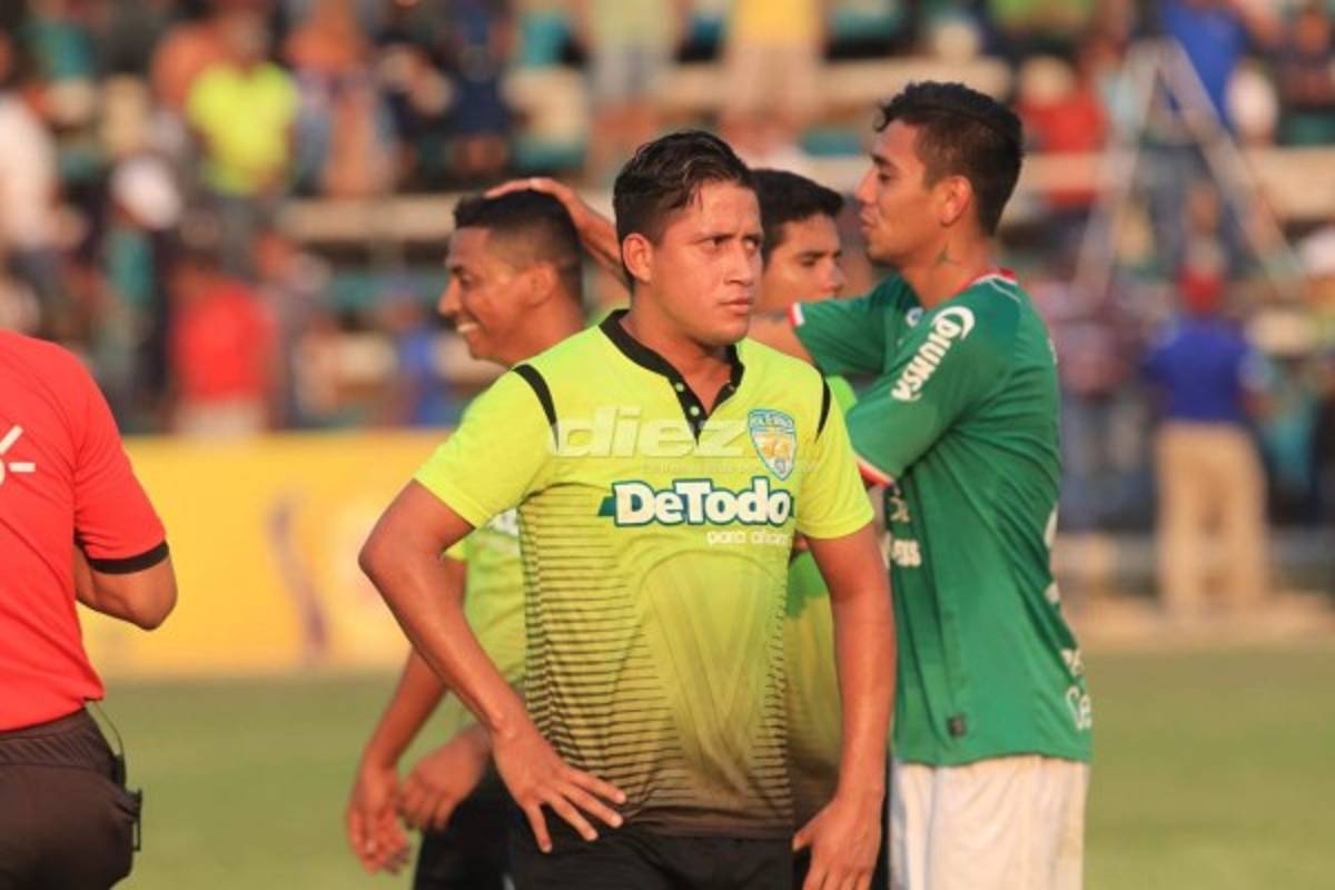 FOTOS: El llanto de los jugadores de Real Minas tras perder ante Marathón