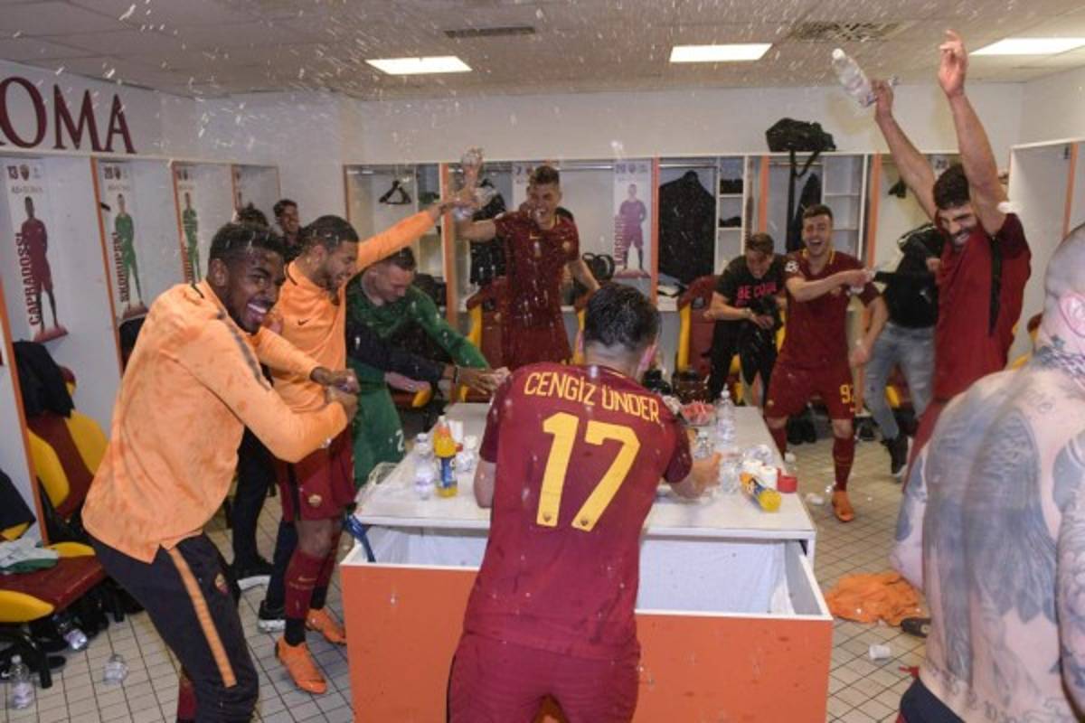 El íntimo festejo de la Roma tras echar al Barcelona de Champions League