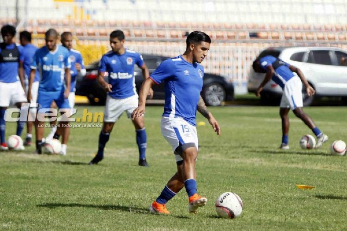 Pedro Troglio sigue sumando jugadores a la pretemporada del Olimpia