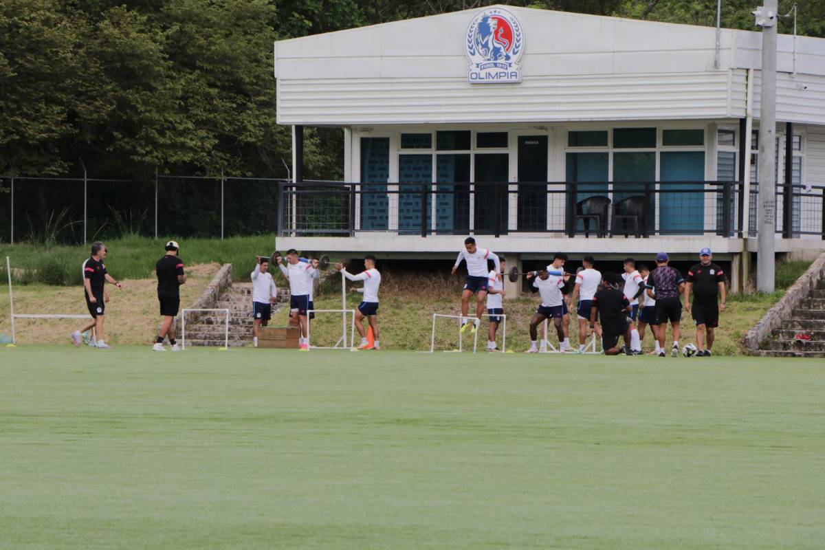 Romell Quioto sorprende y se pone a las órdenes de Troglio en pretemporada del Olimpia ¿qué pasa con Arboleda?