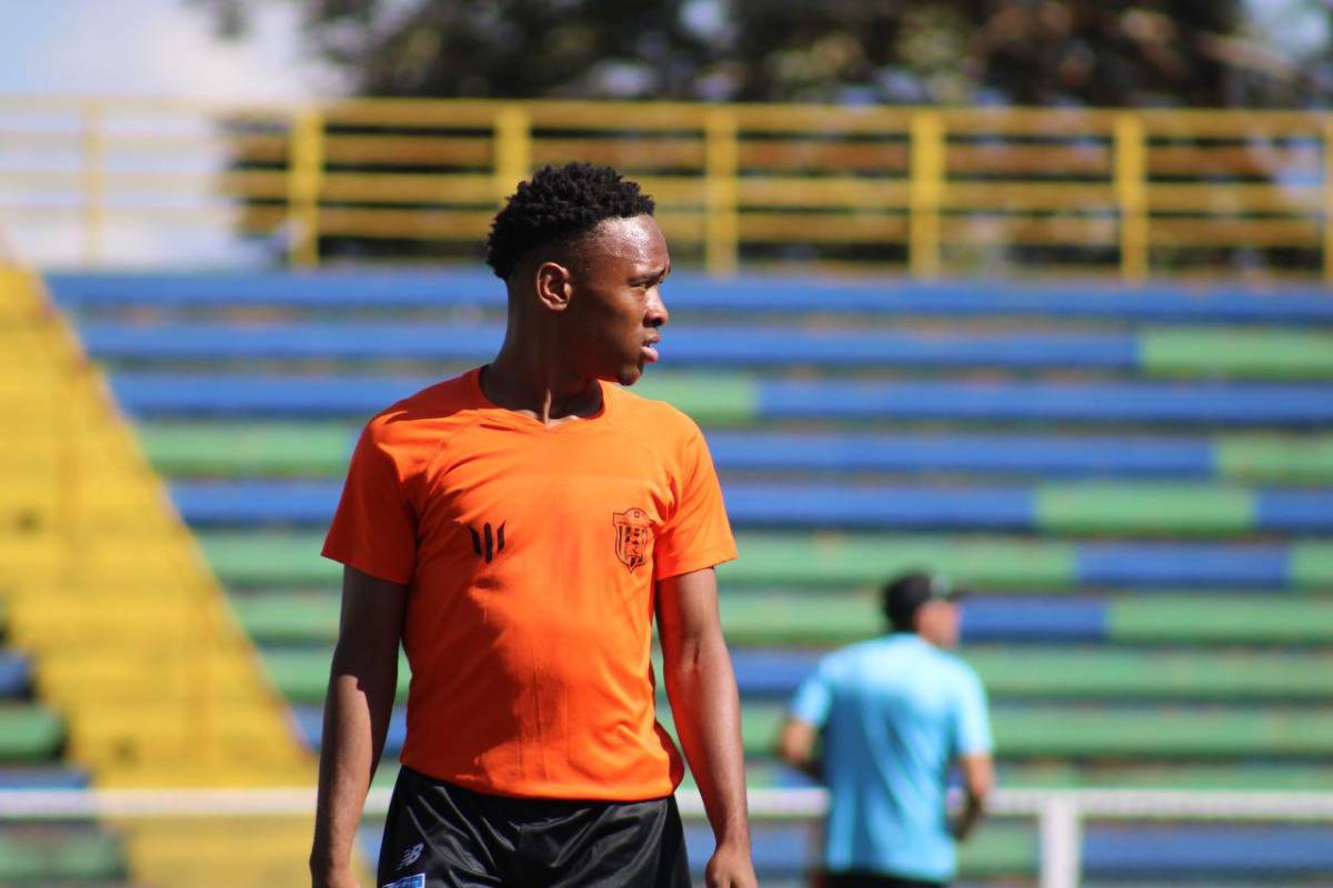 Mundialistas y legionarios descartados: las grandes ausencias de Honduras en los Juegos Panamericanos 2023