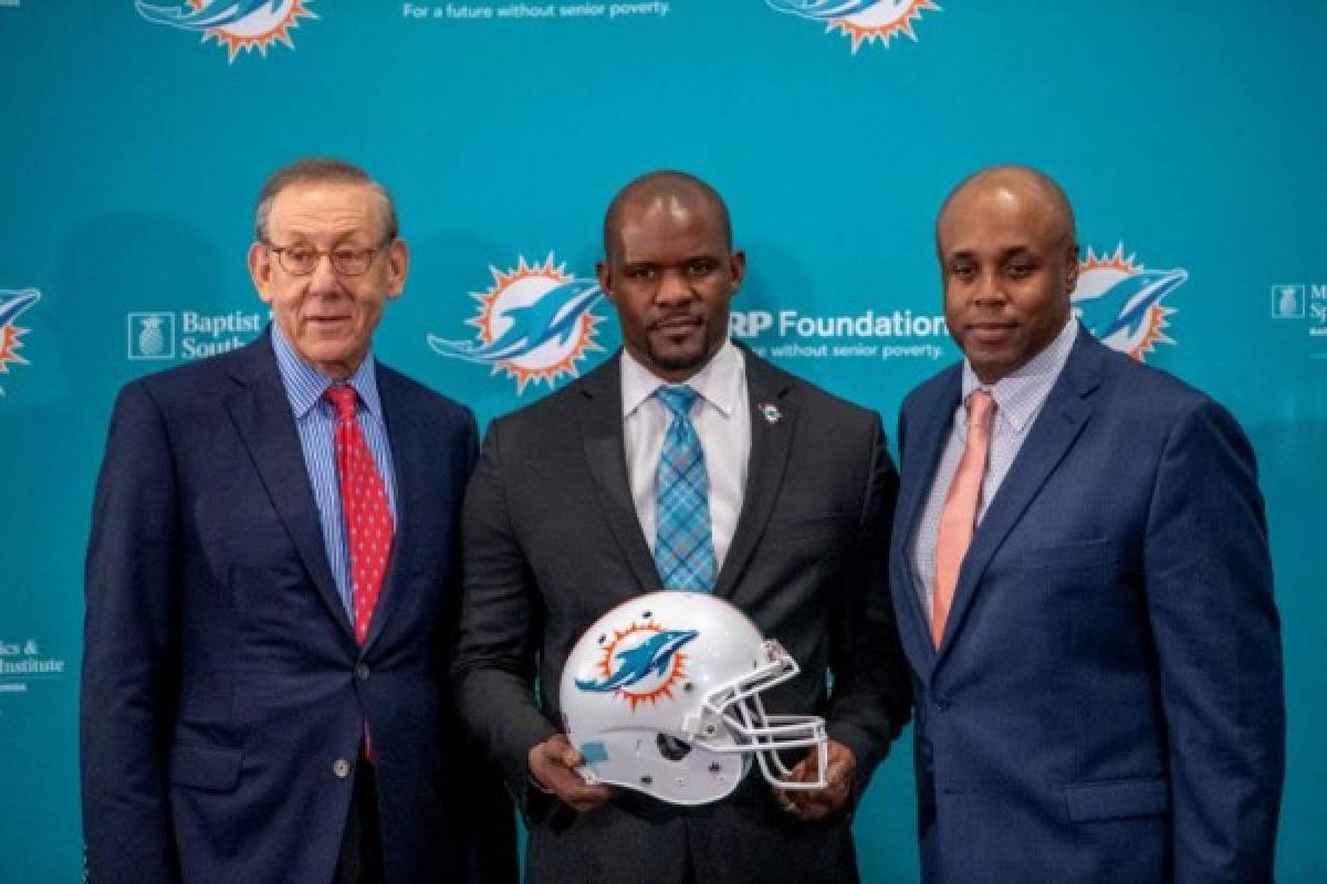 Fotos: Así fue presentado el hondureño Brian Flores como entrenador de Miami Dolphins