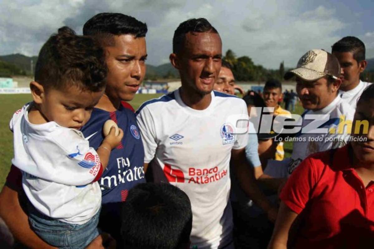 Olimpia se deja querer por la afición de El Paraíso en Copa Presidente