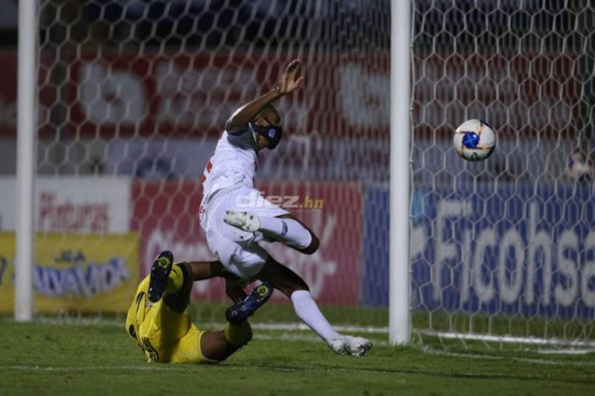El fuerte calentón entre Rocca y Bengtson, la emotiva pancarta de Agámez y los golpes en El Progreso