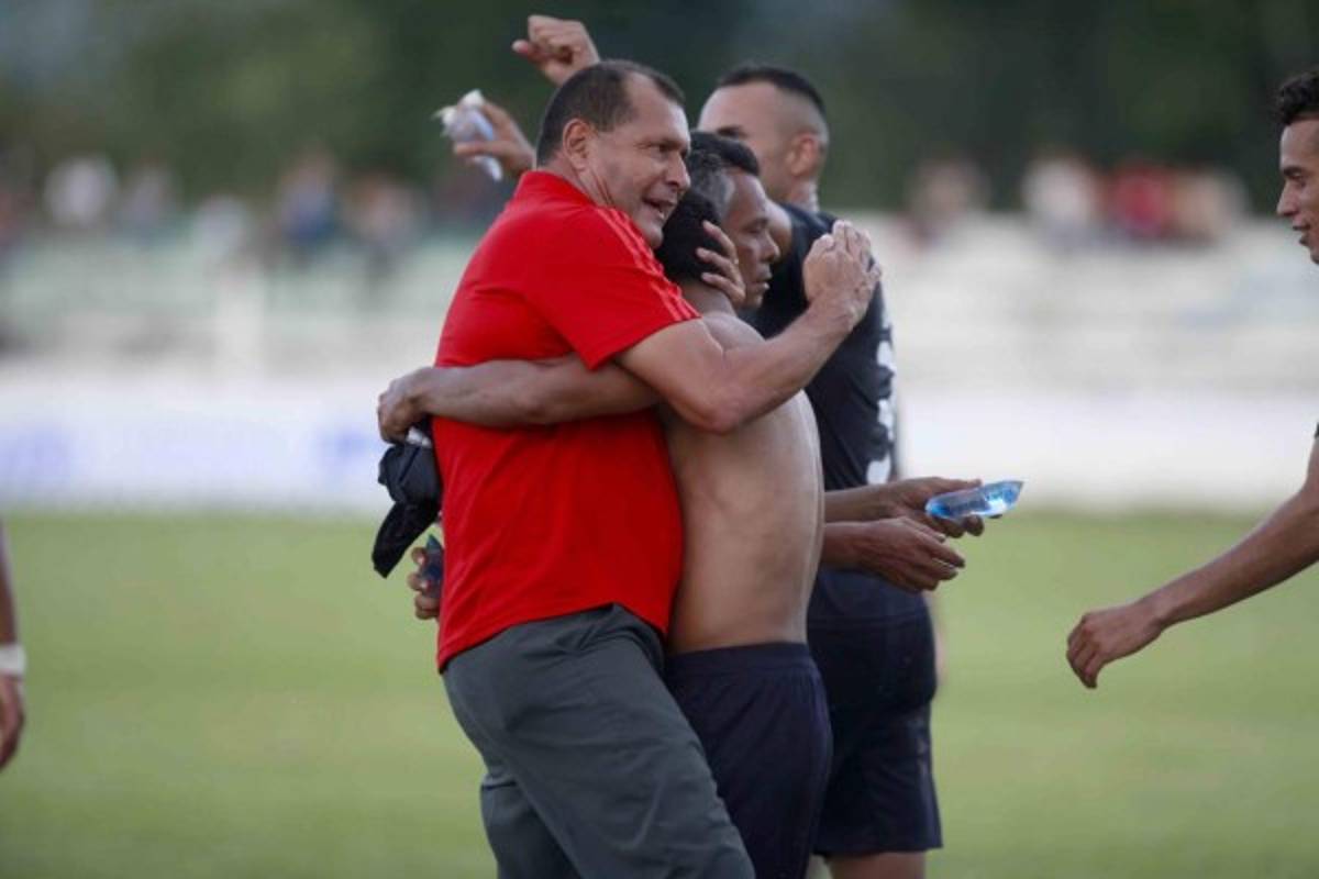 Wilmer Cruz: 'A mis jugadores les pido que jueguen como vagos'