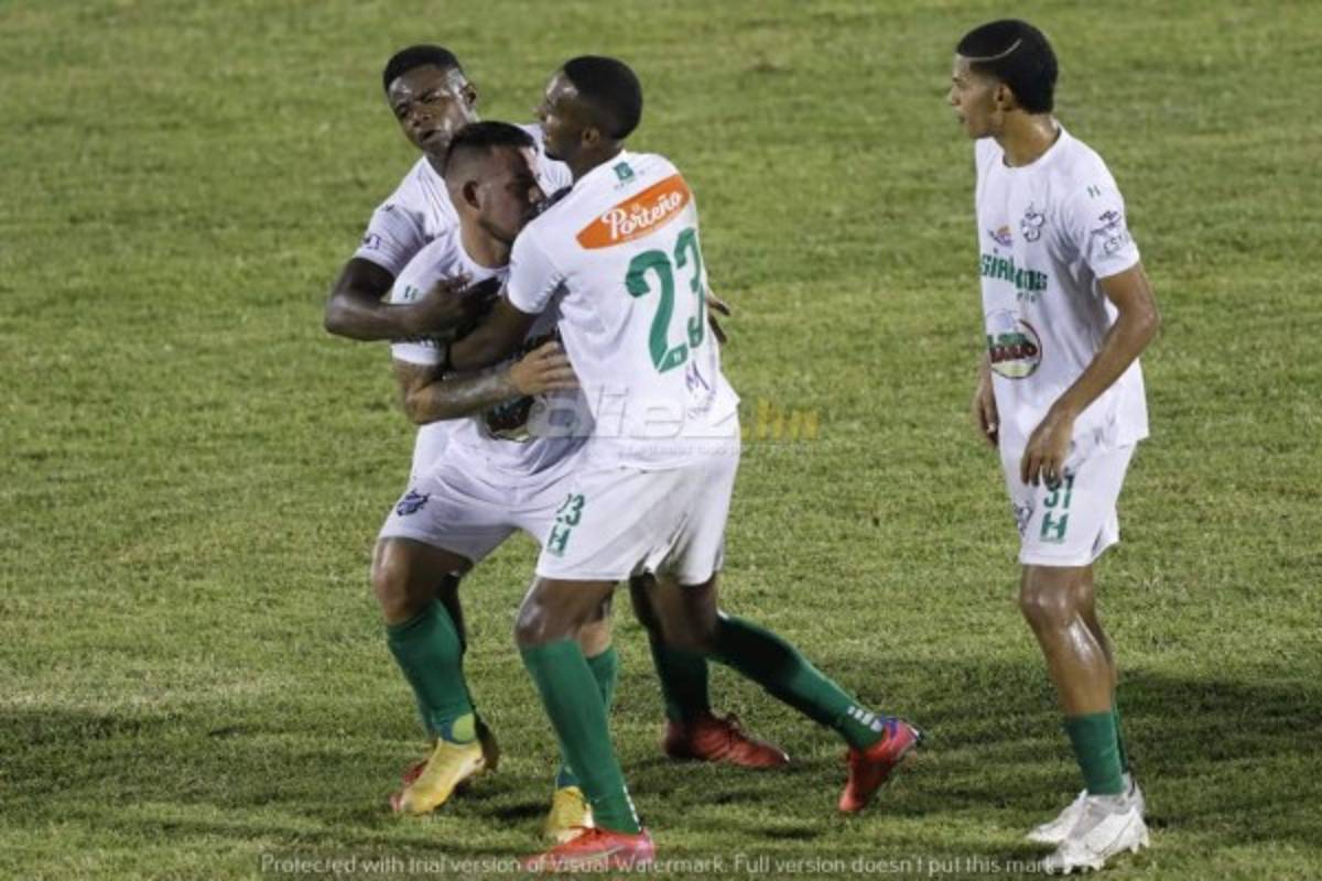 ¡No se vio en TV! El enorme beso de Chavasco; la belleza que eclipsó La Ceiba y la furia de Jorge Cardona