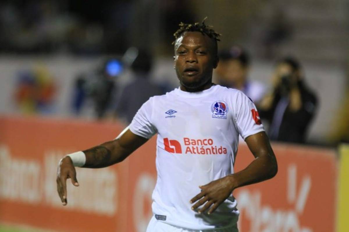 Futbolistas hondureños que iniciaron 2019 en incertidumbre por su futuro