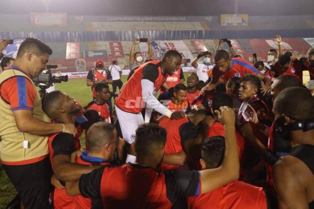 La cábala que no le funcionó a Diego, el inesperado 'pilotaje' incluido y la llegada de Troglio al Nacional