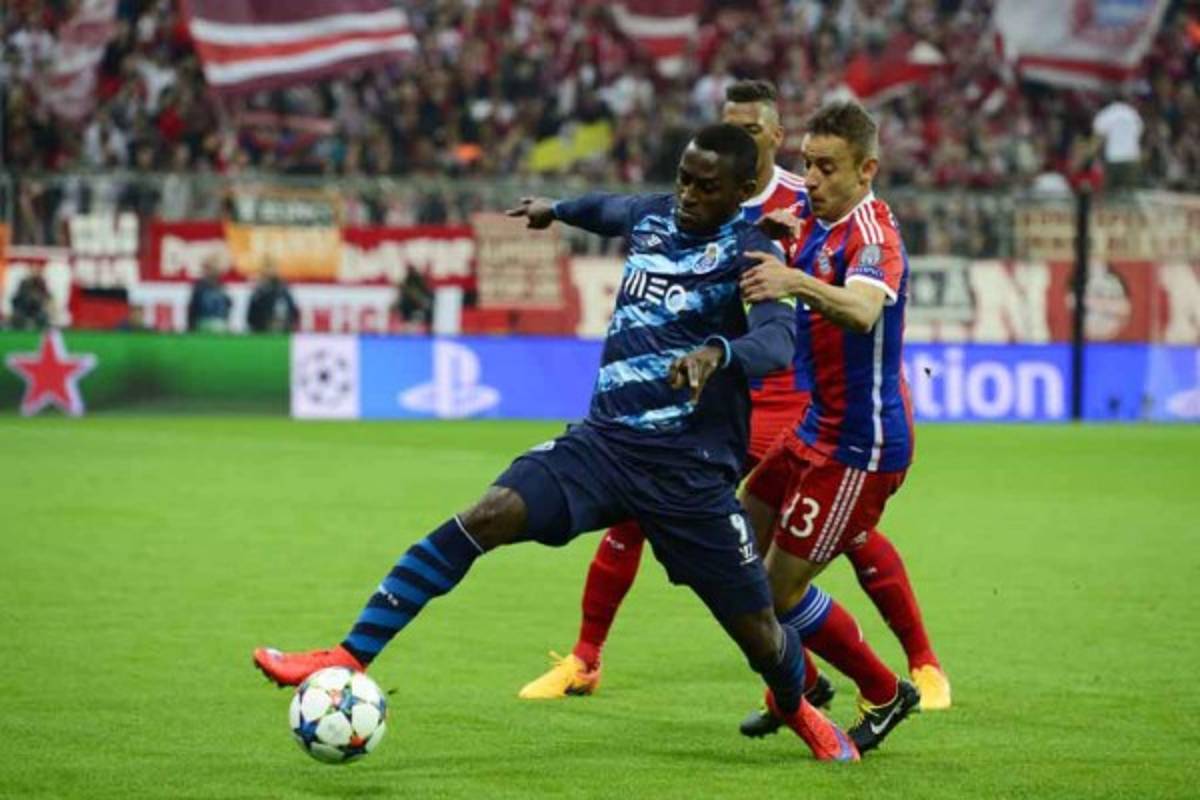 Bayern Munich goleó 6-1 a Porto y clasificó a semifinales de Champions League
