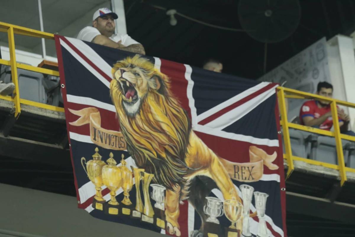 Inmenso trapo sorprendió en el Morazán, alarma en Olimpia, chicas del Platense enamoraron y el inesperado MVP del león