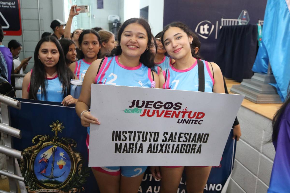 UNITEC vivió una gran fiesta con el lanzamiento de los Juegos de la Juventud; las cheerleading se roboron el show