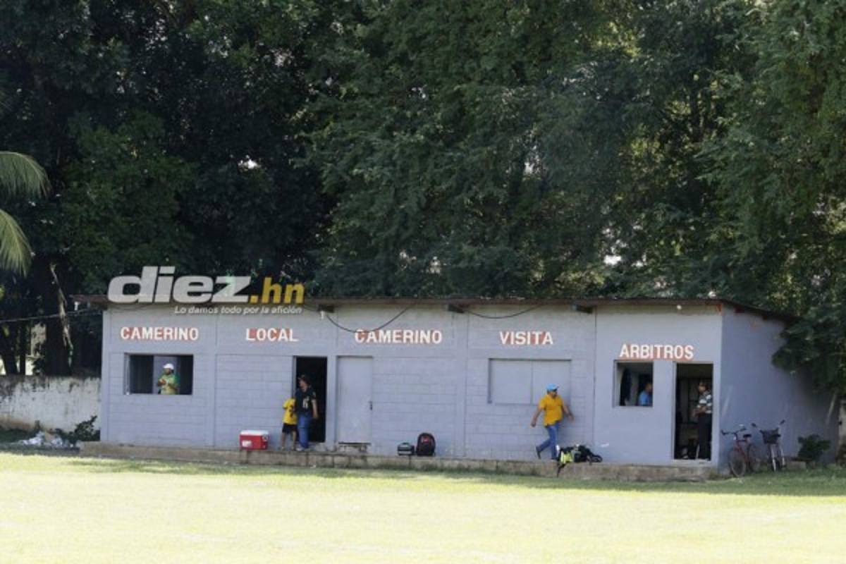 La otra cara de La Lima: El 'estadio' Milton Flores y su total abandono