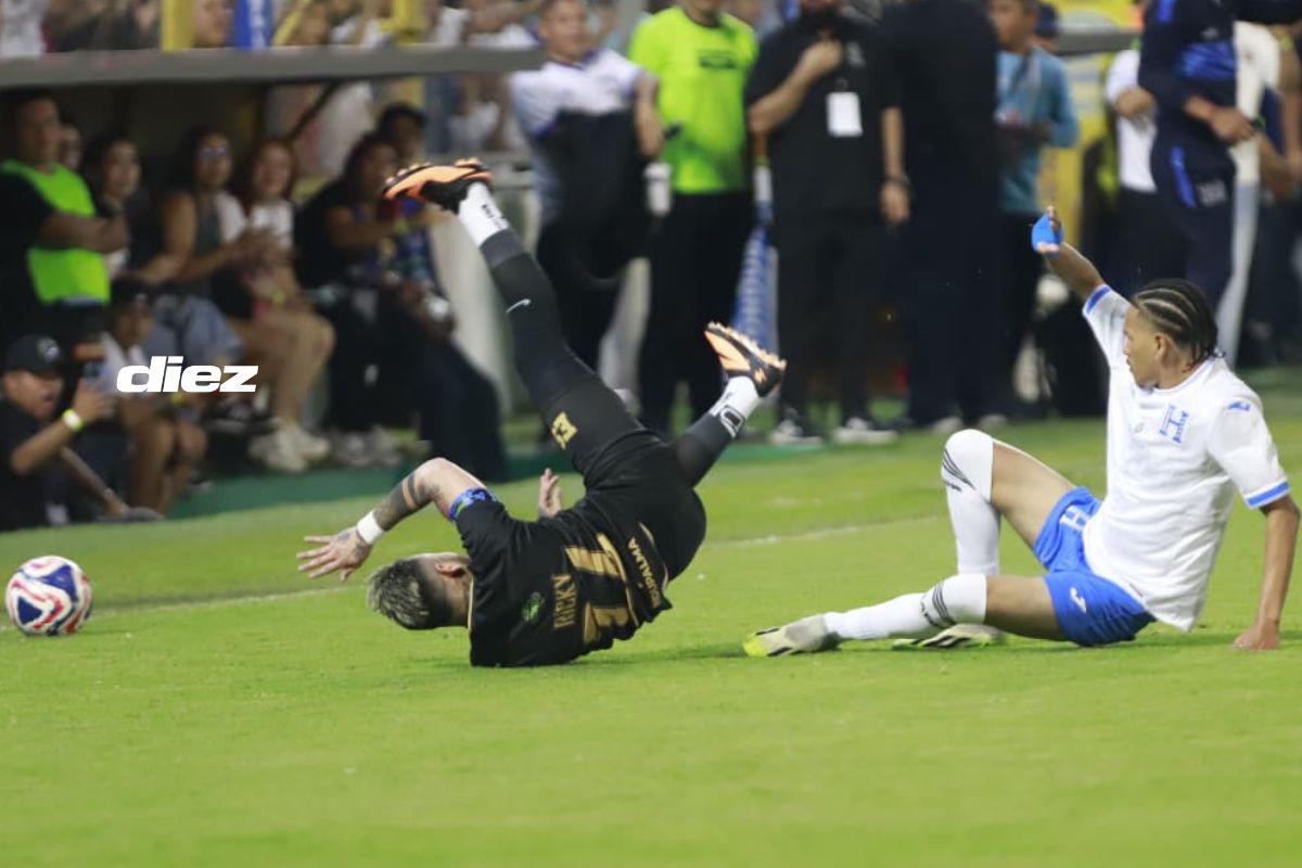 Por este motivo El Salvador amagó con abandonar el partido de tiktokers ante Honduras: Esto no estaba en el plan