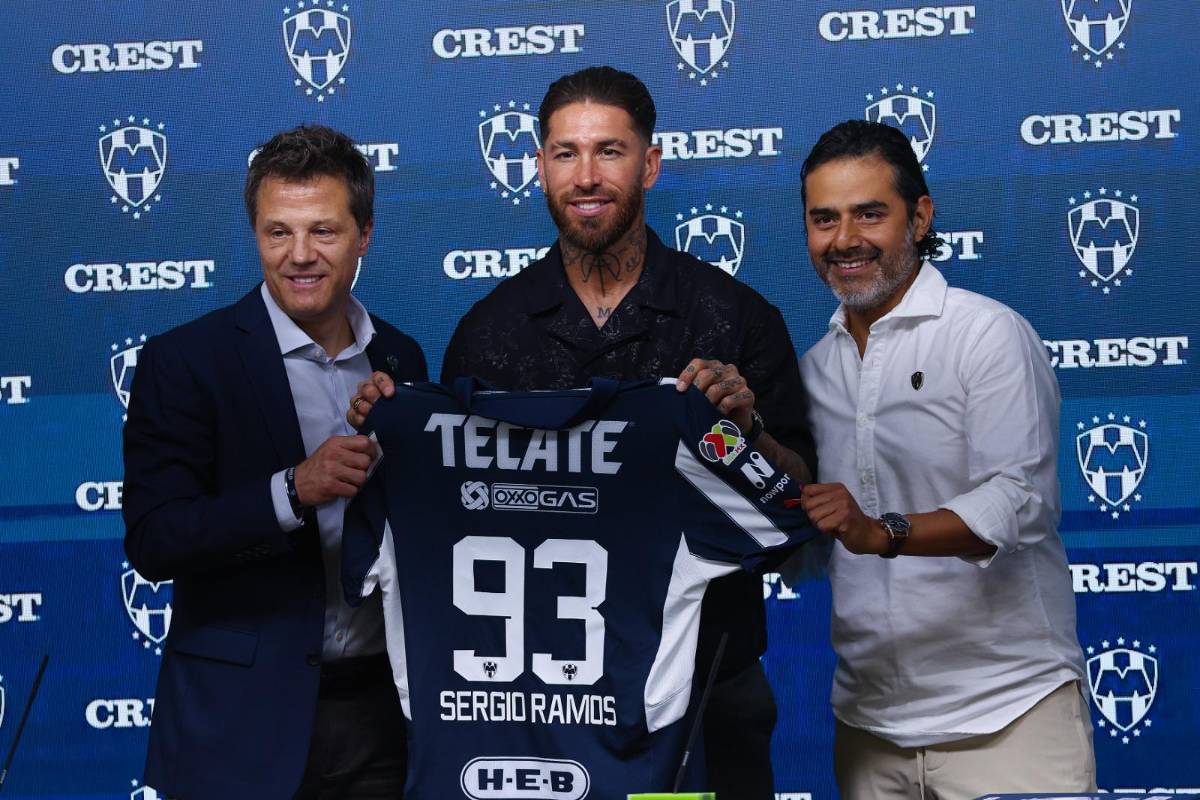 Sergio Ramos es presentado oficialmente como jugador del Monterrey: “Es hora de que las copas cambien de vitrina”