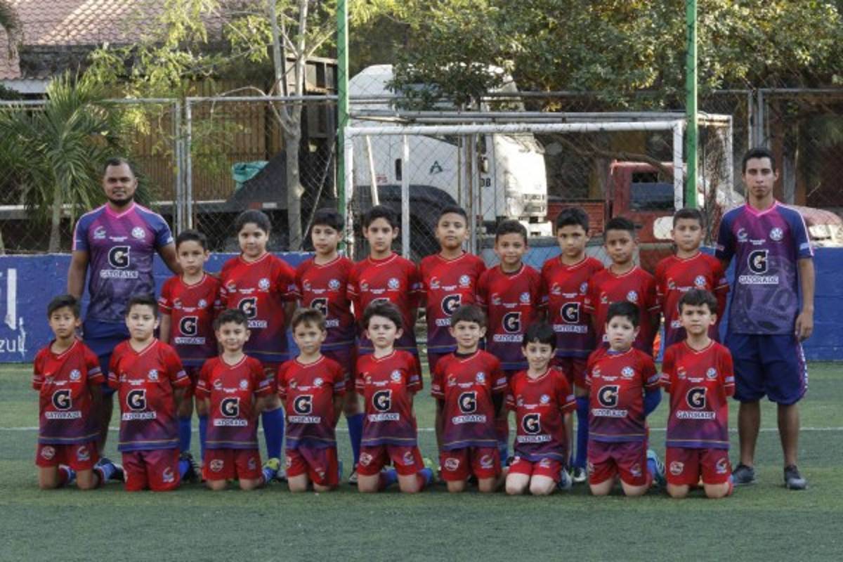 ¡FUTURO! Un holandés, el hijo de Emil y el de Guifarro brillan en las menores