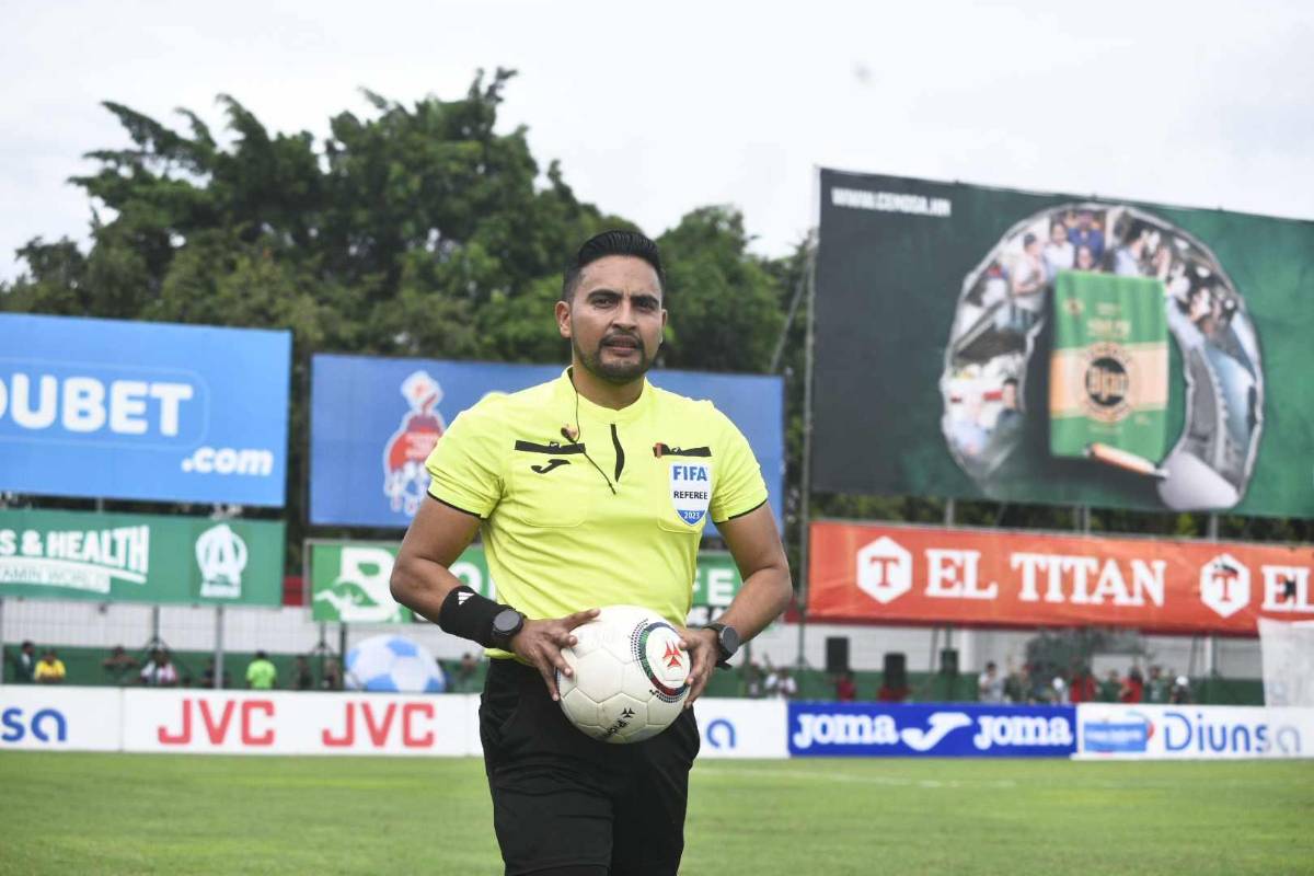 ¿Por qué los jugadores de Marathón y Lobos mancharon su rostro?; el gesto a presidente y brillan los fichajes