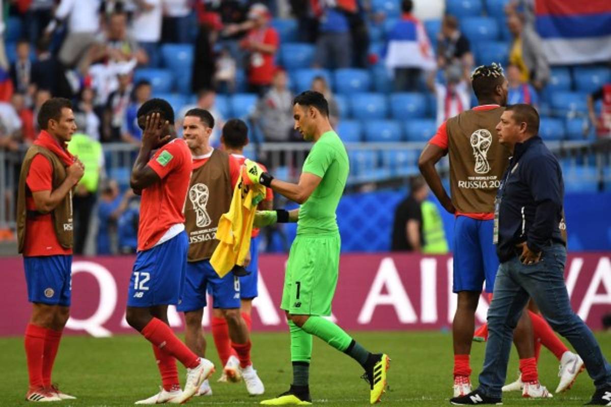No se vio: Piden camisa a Keylor Navas y bronca entre jugadores de Costa Rica y Serbia