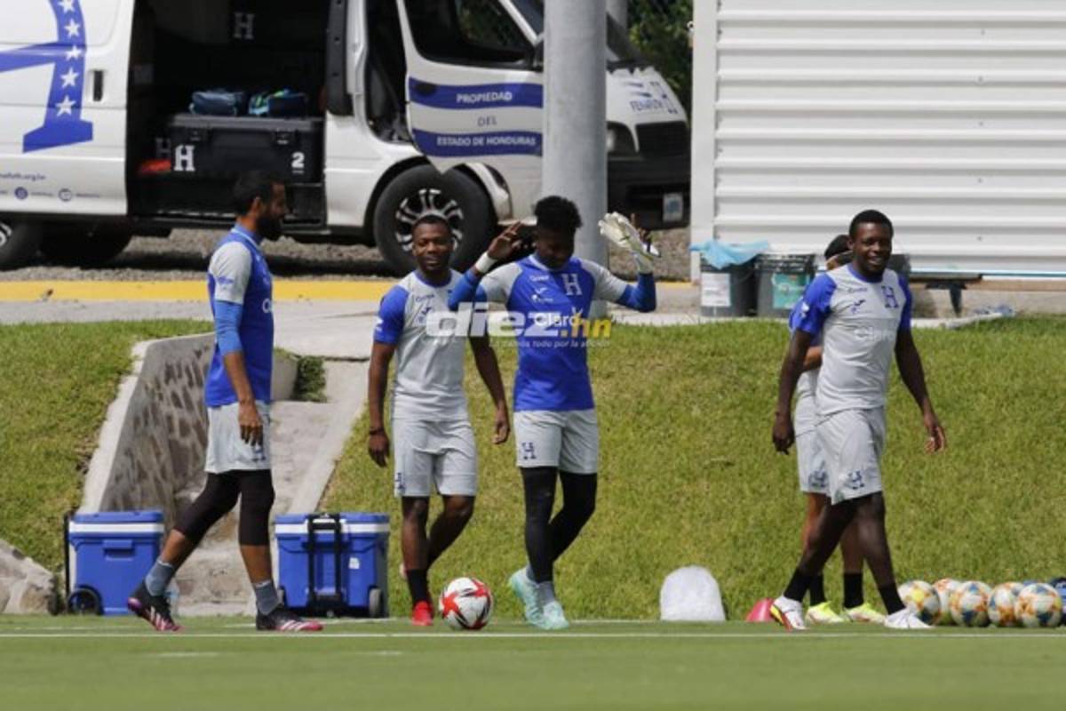 ¡Bromas, risas y camaradería! Así fue el cierre del primer microciclo del 'Bolillo' Gómez con Honduras