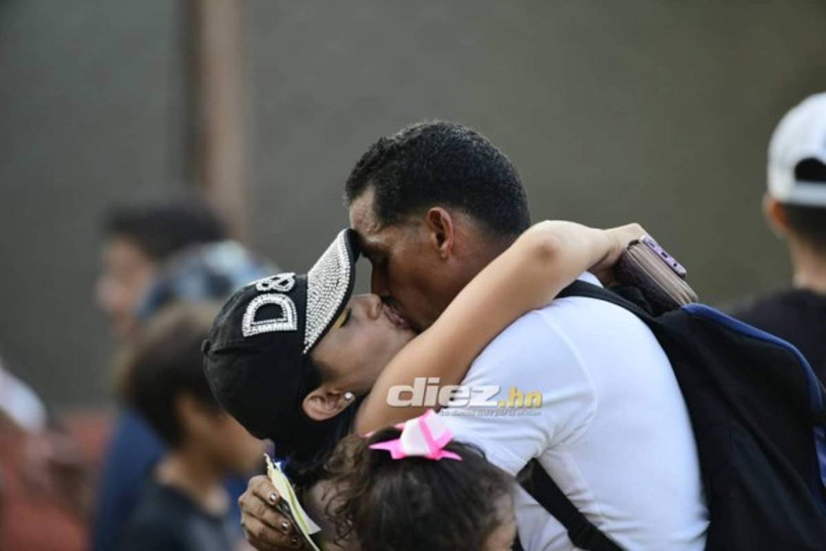 No viste en TV: Apasionado beso, sufrimiento de Elías Nazar y barra del Real España