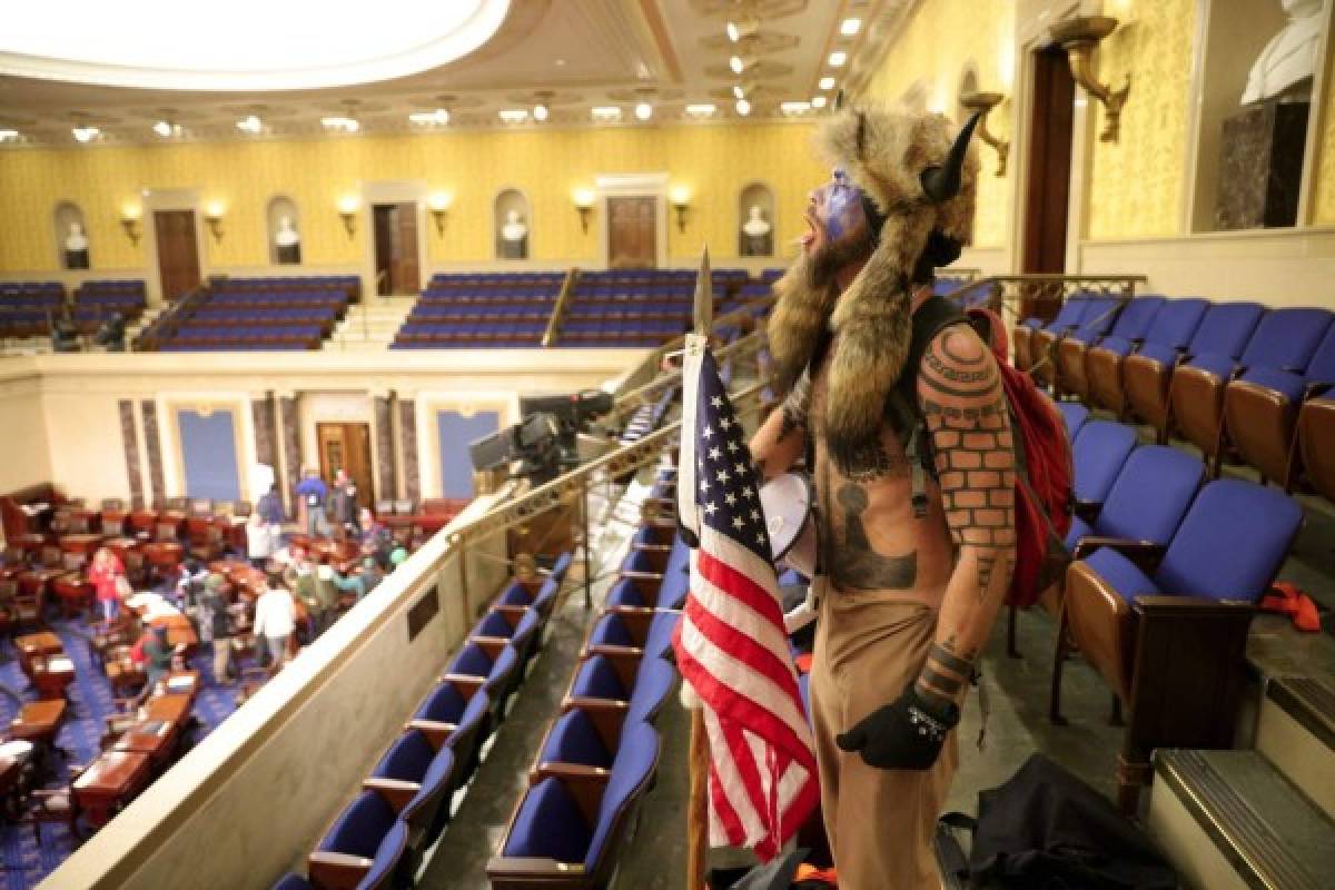 Seguidores de Donald Trump irrumpen en el Capitolio en Washington y generan caos