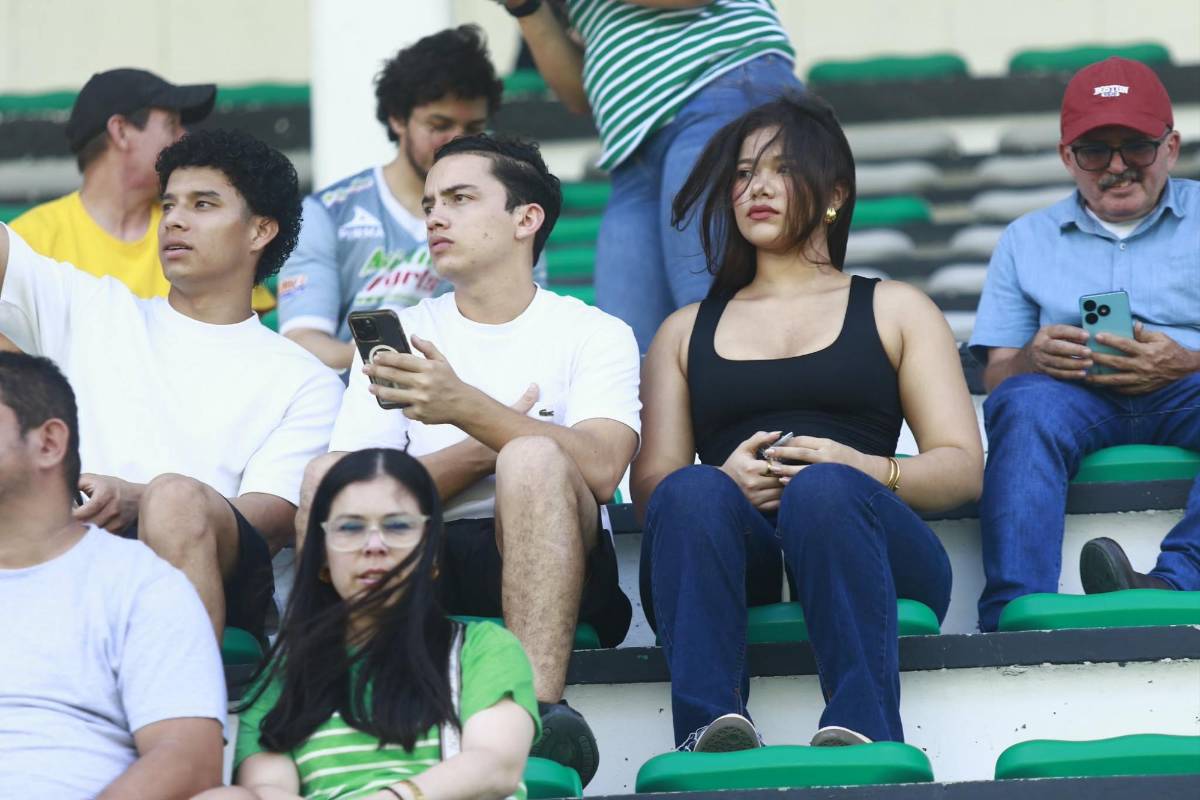 ¿Quién era la chica de negro? Bella policía y las jugadas del FVS que encendieron a Marathón