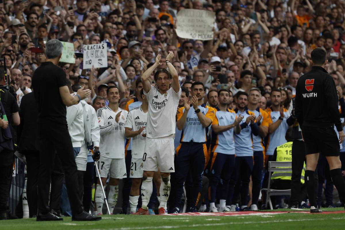 Ancelotti lloró como un niño, la sorpresa que nadie esperaba en la despedida de Modric y la razón por la que Mbappé ganaría el Balón de Oro