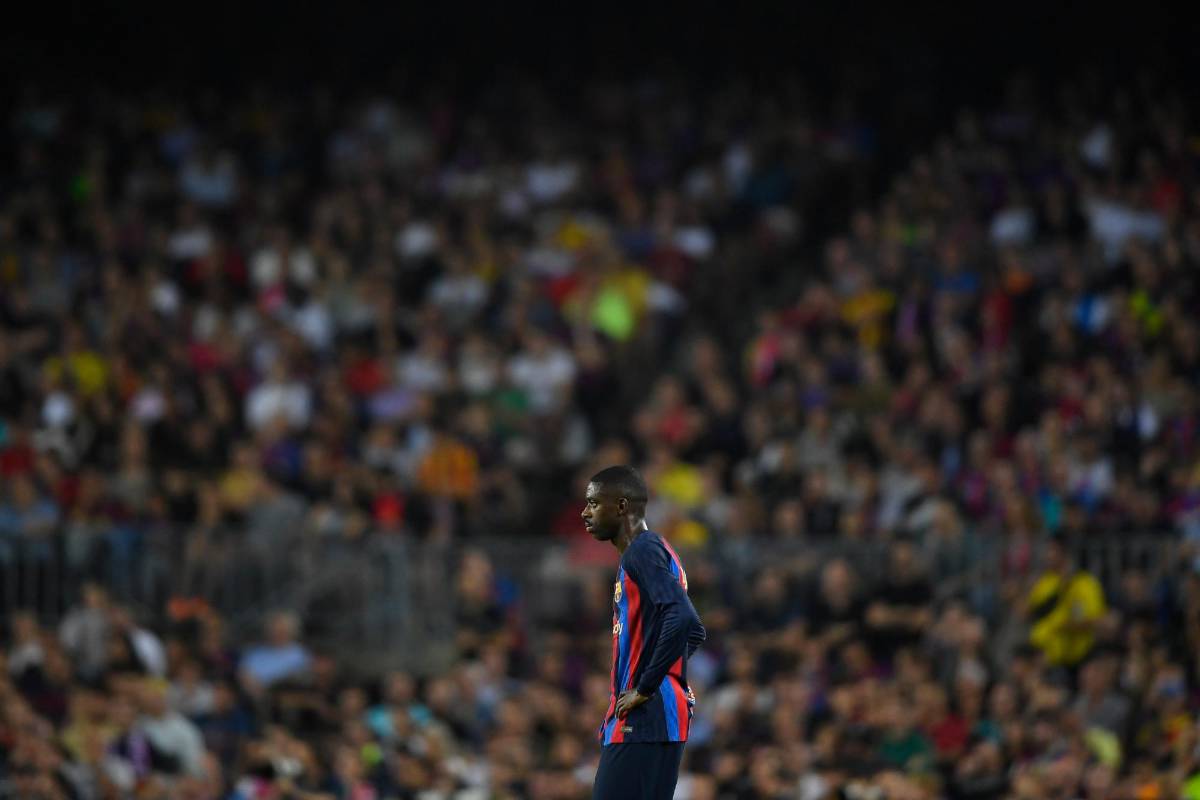 ¡Duro momento! La tristeza de Xavi y compañía tras ser eliminados de la UEFA Champions League y saber que jugará Europa League