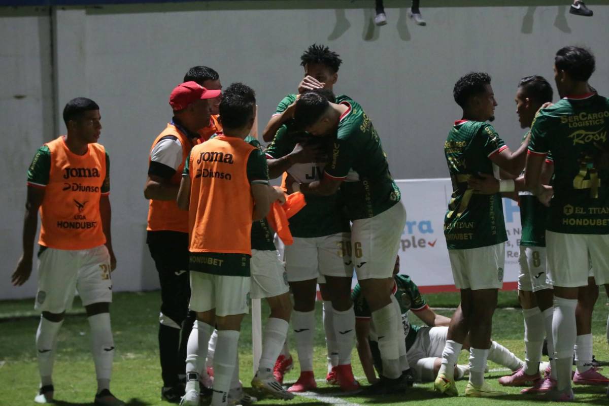 Marathón celebra en Olancho, el futbolista que rompió en llanto, el debut soñado y, ¿quién es la hermosa chica de los Potros?