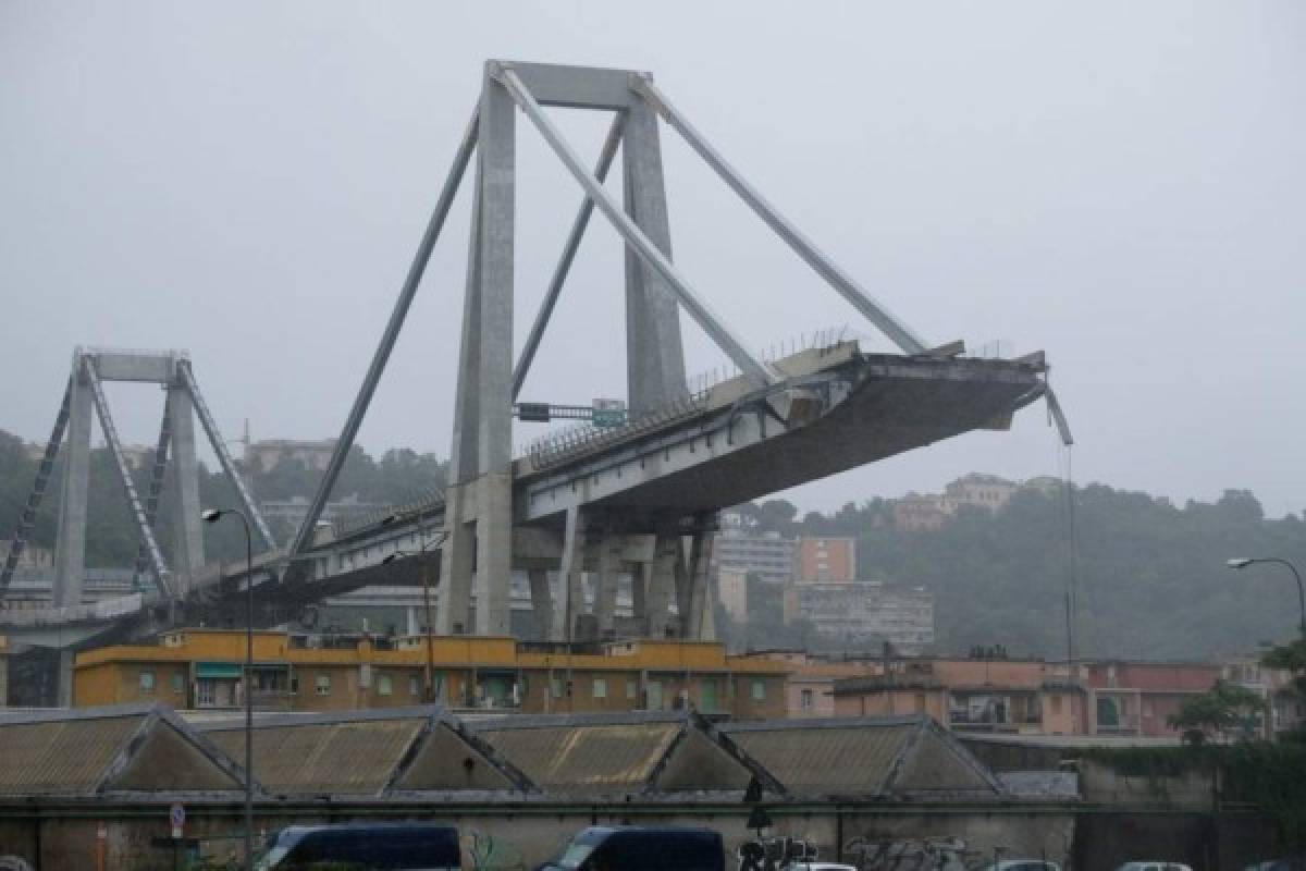 EN FOTOS: Así quedó el puente que se derrumbó en Génova, Italia