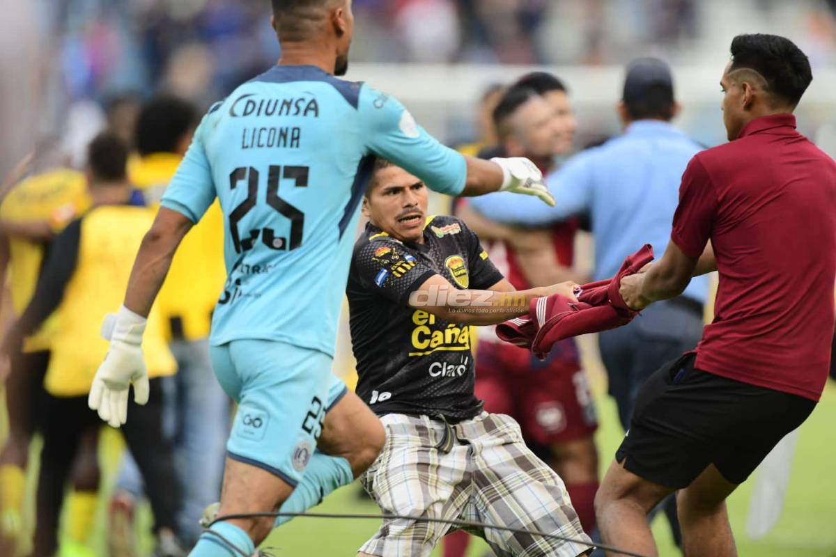 Vergonzosas imágenes: Así fueron los actos vandálicos de los aficionados del Real España en el estadio Olímpico tras perder la final