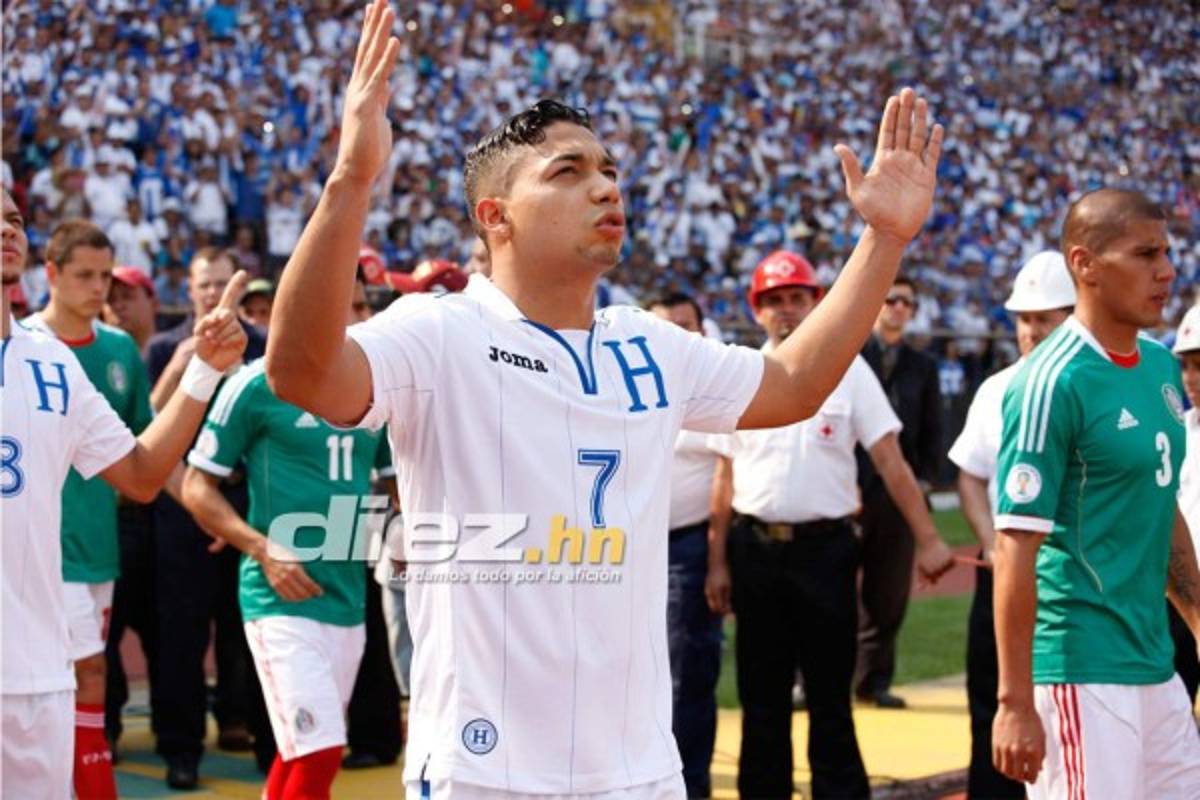 La entrevista de Emilio Izaguirre en 16 fotos