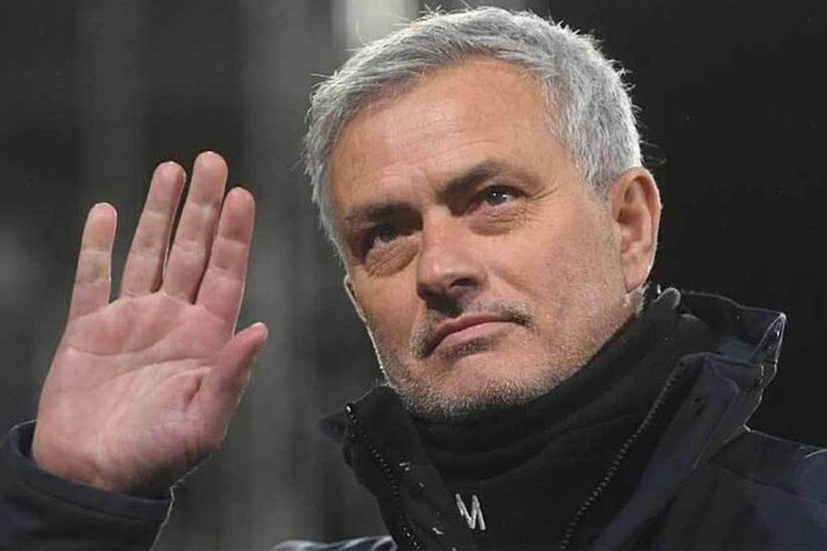 Mourinho quiere dar la gran sorpresa volviendo a este equipo: “Tiene asuntos pendientes allí”