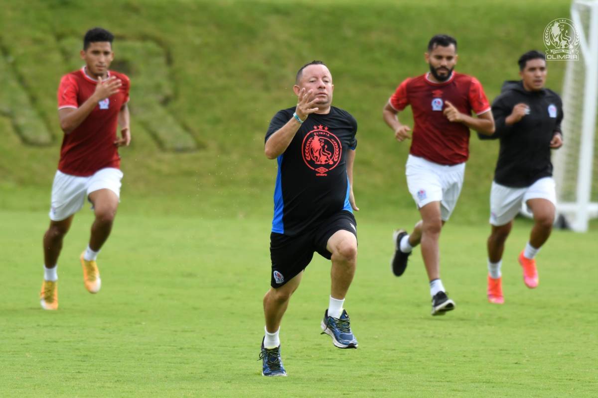 Con un nuevo “fichaje”: Así continúa desarrollando la pretemporada el Olimpia de la mano de Pedro Troglio