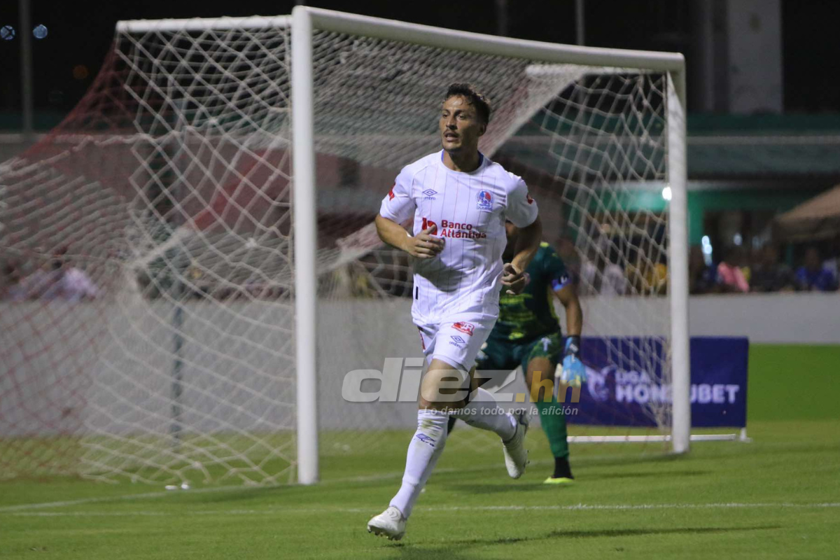 Olimpia goleó al Génesis: el debut de “Nacho” Colombini, errorazo del portero Argueta y las bellas chicas en Comayagua
