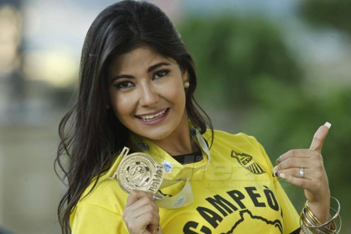 ¡Mamita! Ella es Bella Siloet, la inspiración de jugador del Real España