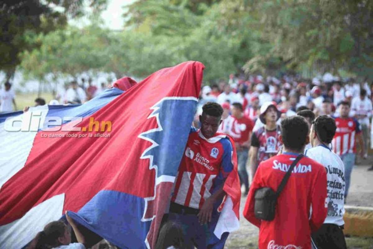 Afición de Olimpia se burla de Motagua antes del clásico en la Pentagonal