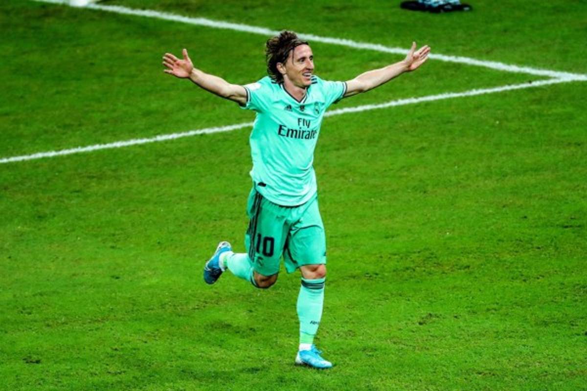 Fotos: Los gestos de Kroos tras su golazo olímpico con el Real Madrid y la cara de Marcelo