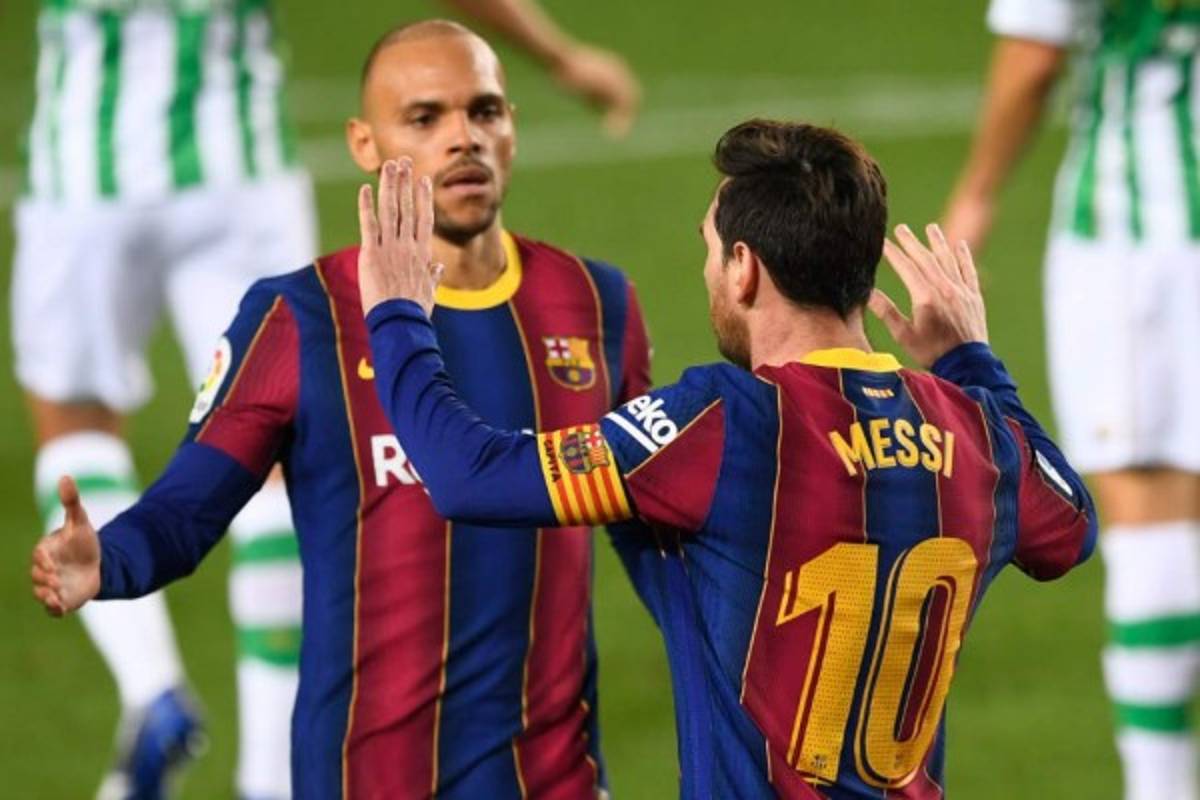 Las imágenes del Barcelona-Betis: ¿Por qué Messi fue suplente en el Camp Nou?