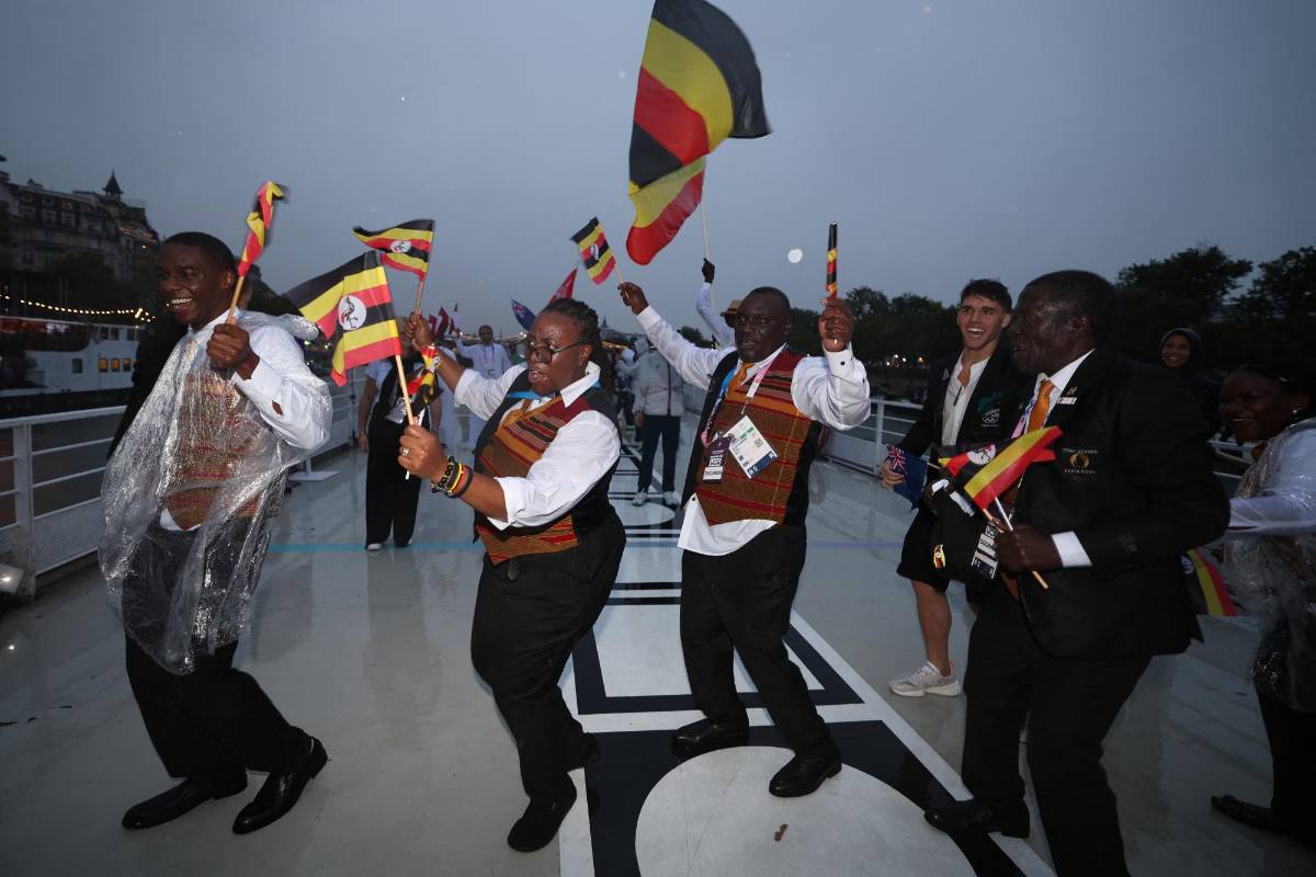 Las mejores imágenes de la ceremonia inaugural de París 2024 en el río Sena; muchos famosos y Lady Gaga deslumbra