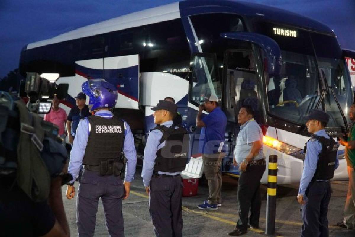 La Selección de Chile llega a Honduras y recibe gran resguardo policial