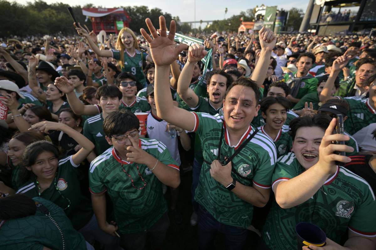 Tragedia en el Mundial: chófer los atropelló mientras festejaban el triunfo de México