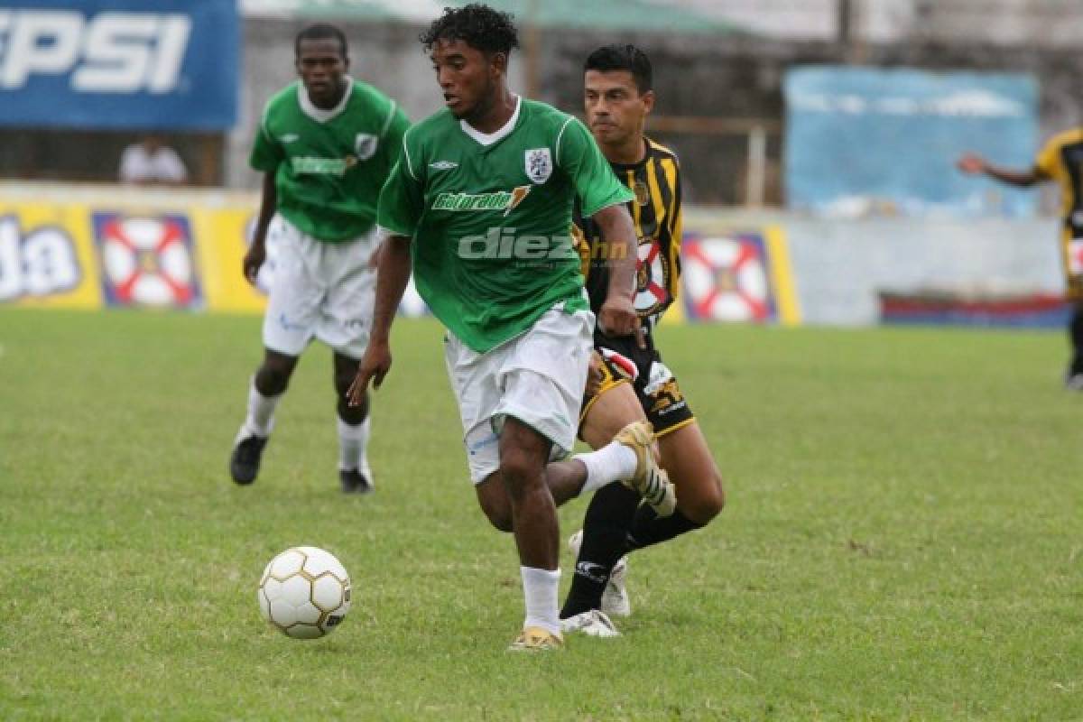 ¿Dónde está y qué hace la camada de futbolistas con los que Carlo Costly debutó en 2006 en Platense?