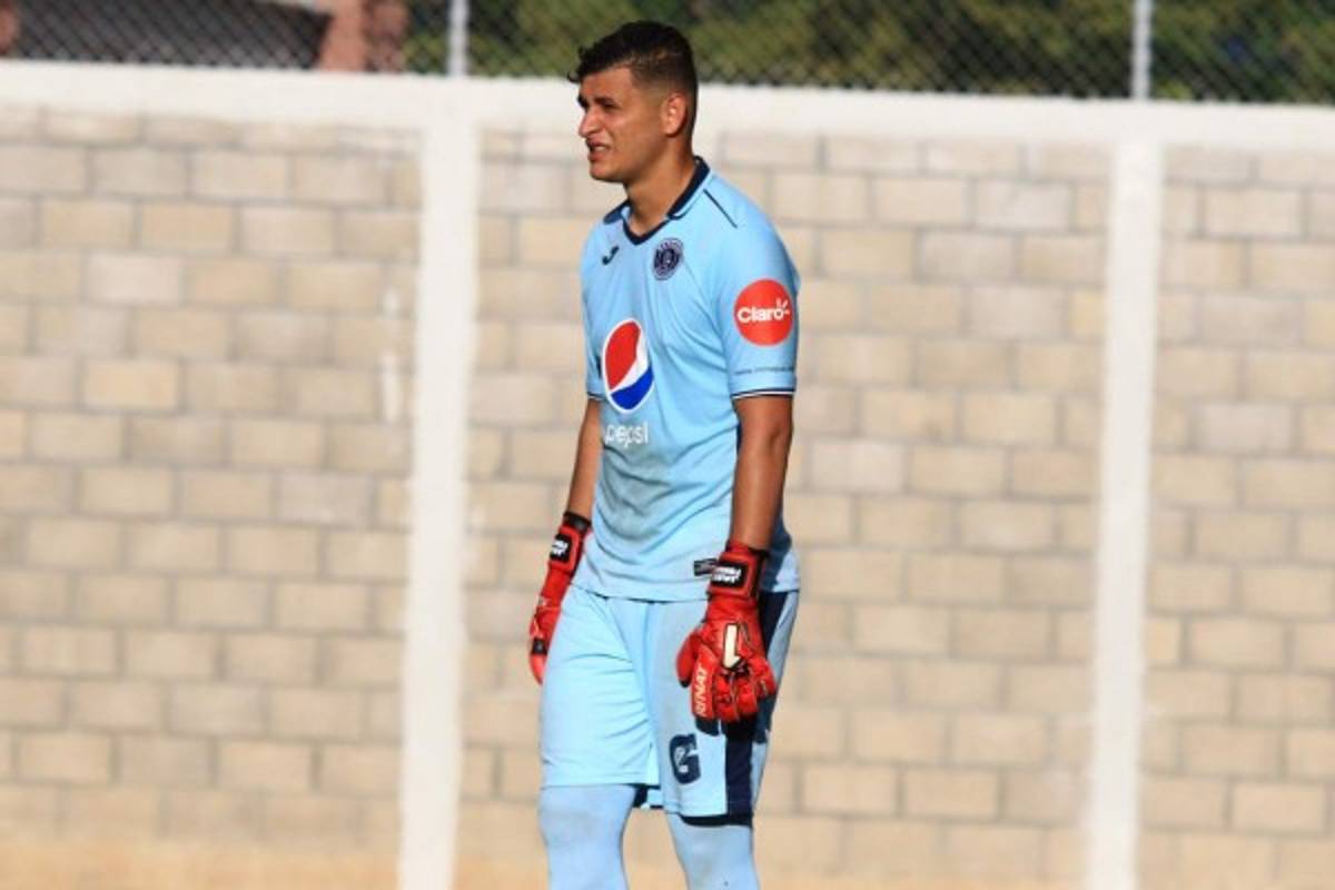 FICHAJES: Marathón blinda a su joya y anuncia fichaje; Olimpia va por 'Camello”